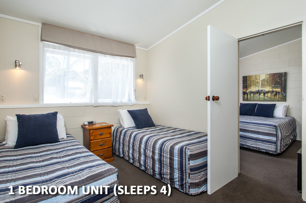 Amber Court Motel ファカタネ エクステリア 写真